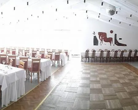 Magura Hotel *